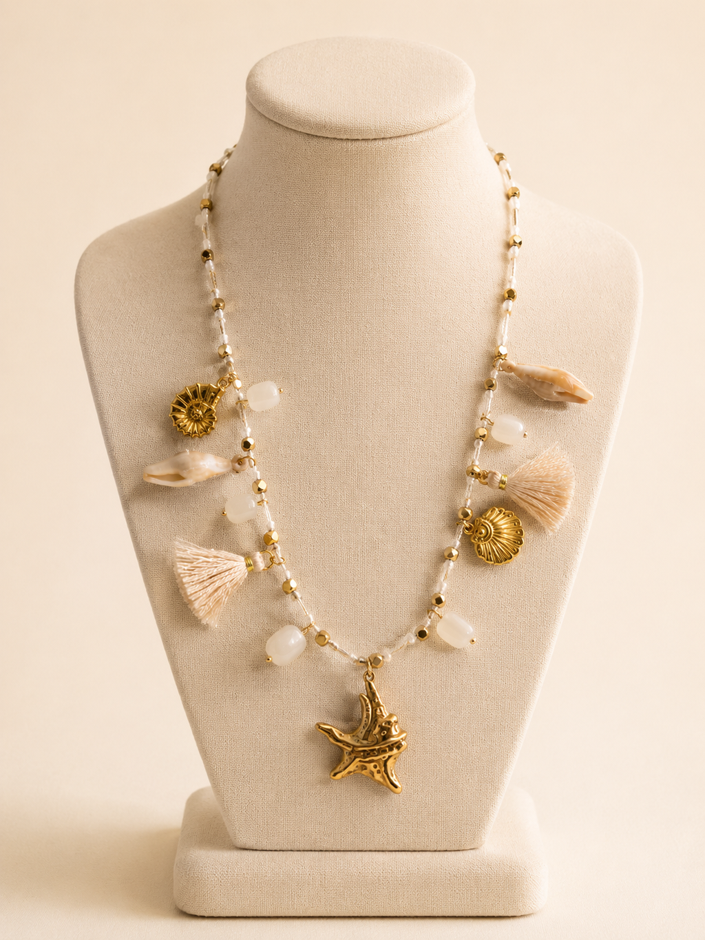 Collier Calypso.
