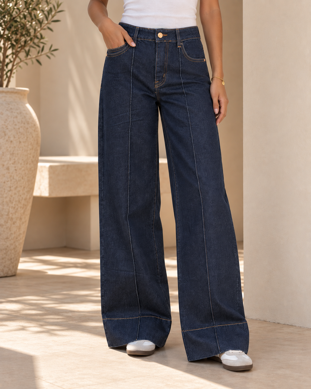 Jean Élise – Wide Leg Denim Brut