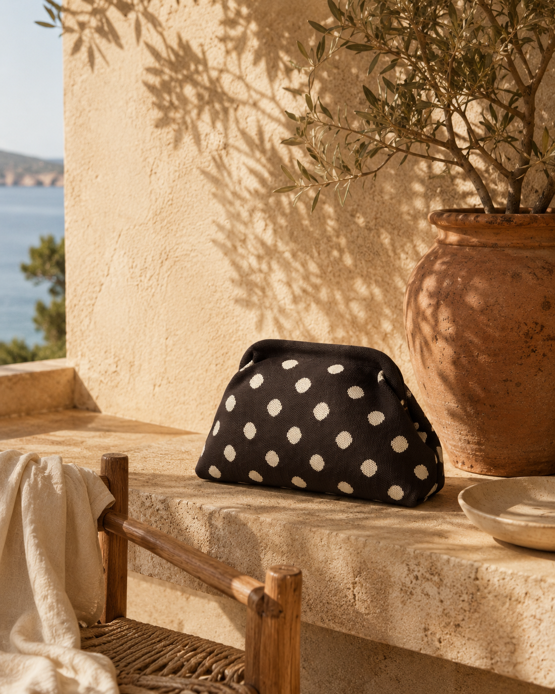 Pochette Maille à Pois – L’élégance intemporelle