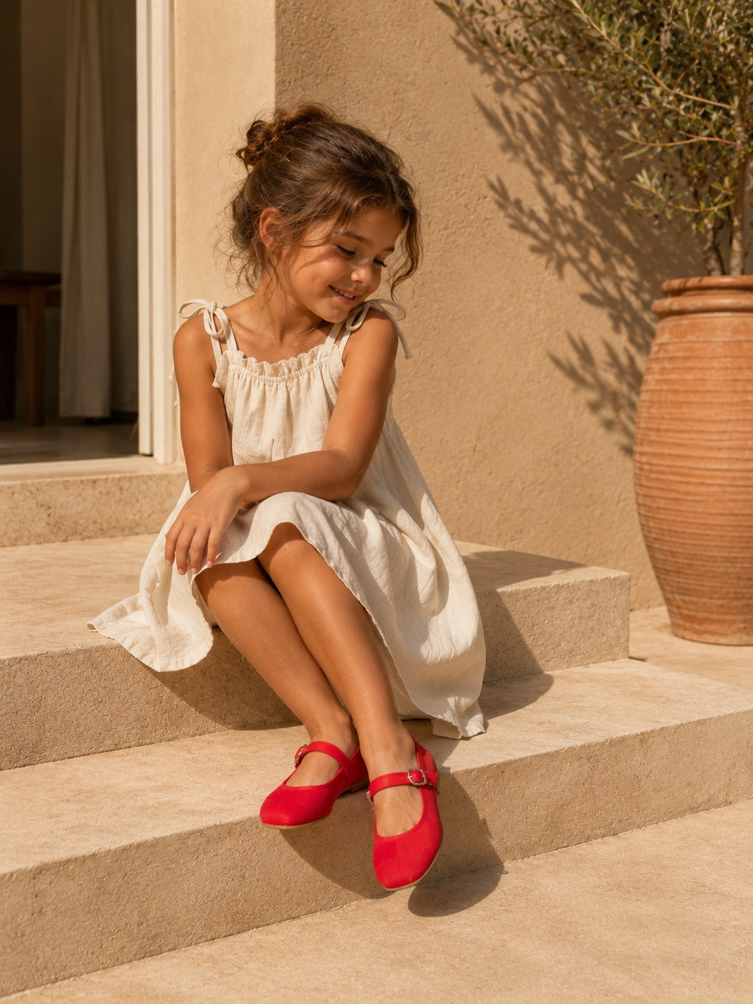 Ballerines Enfant à Bride – Rouge & Noir