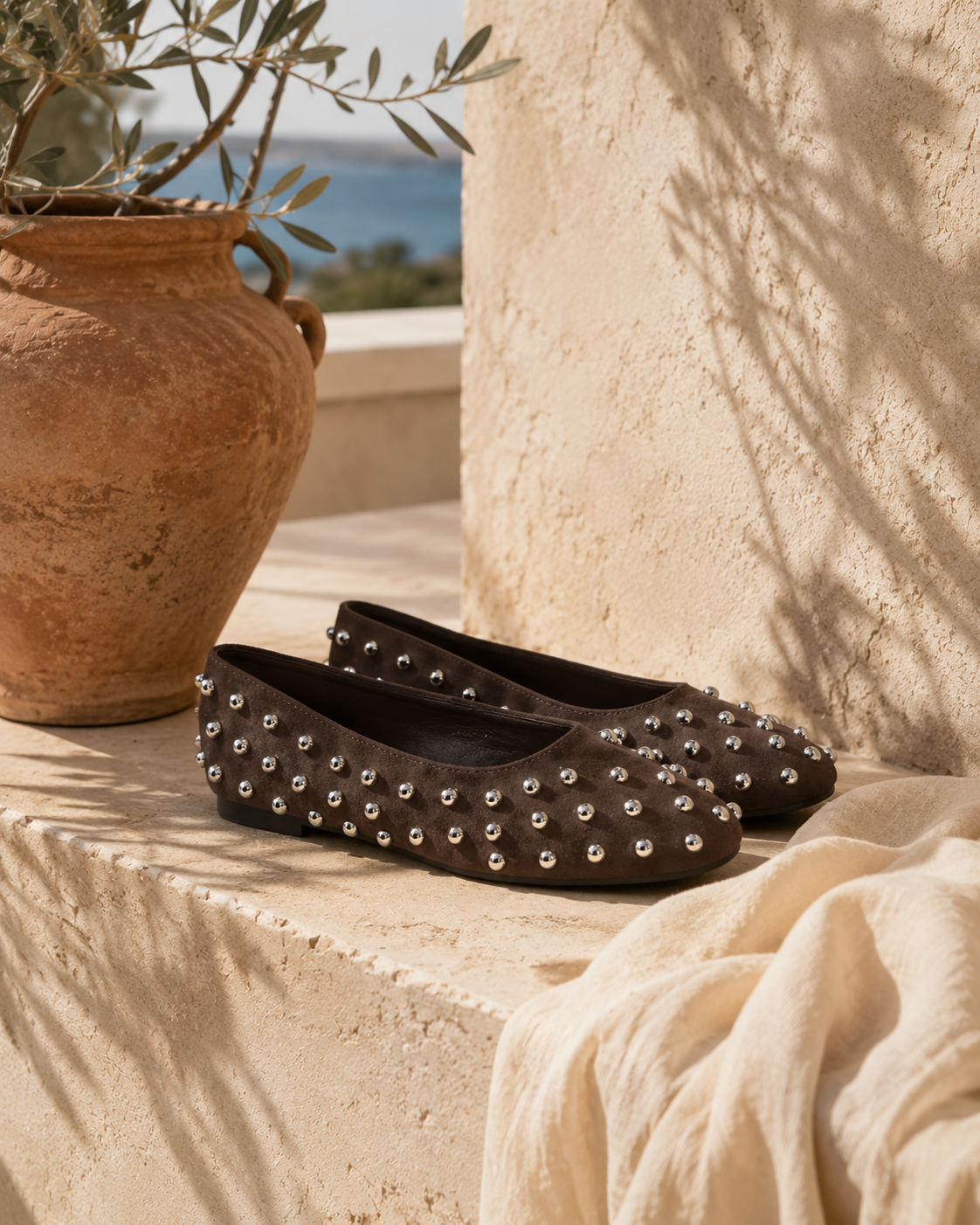Ballerines cloutées – Noir & Marron