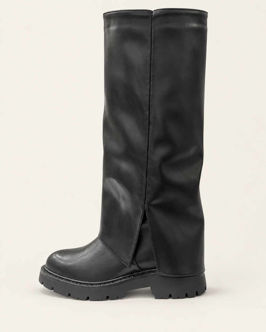 Bottes hautes noires à semelle crantée
