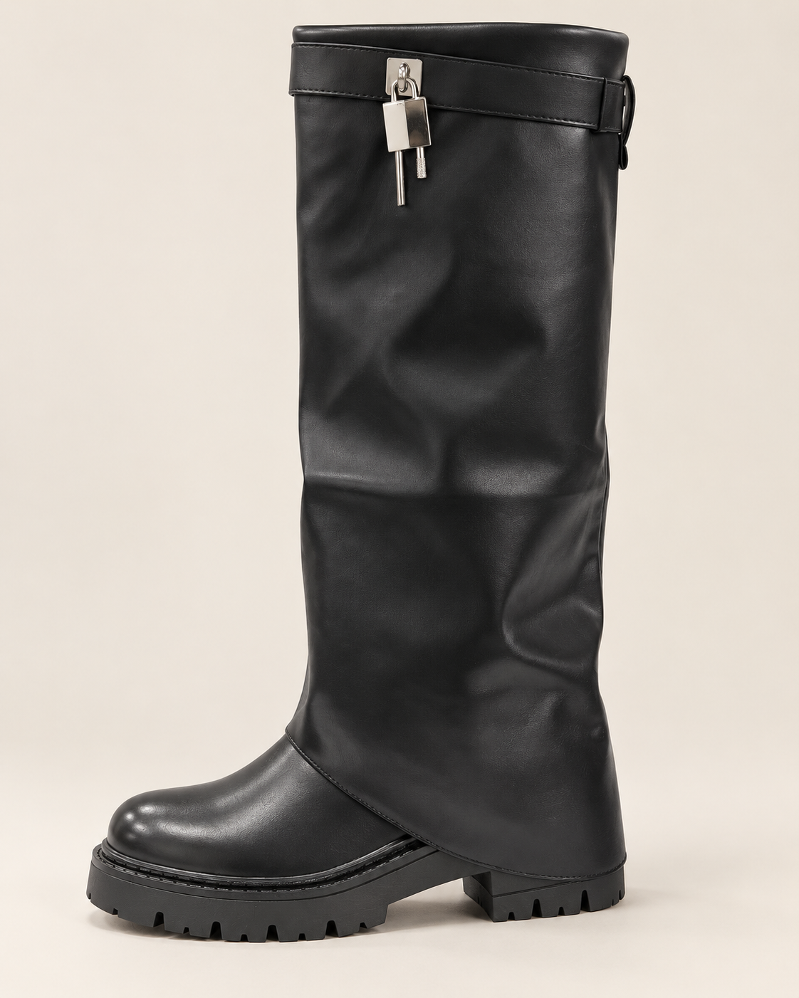 Bottes hautes noires à semelle crantée
